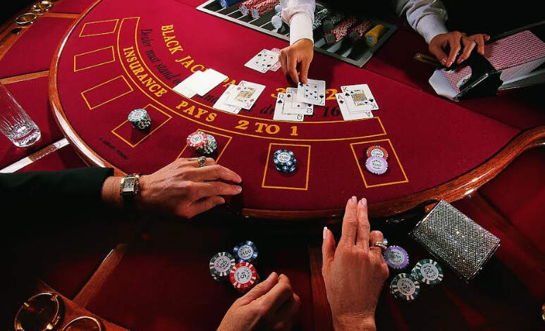 Matematica jocului de blackjack 3 | MyTex.ro