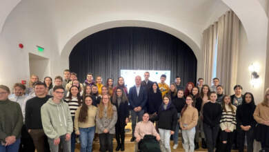 Ce au primit șefii de promoție de la Universitatea Transilvania Brașov | MyTex.ro