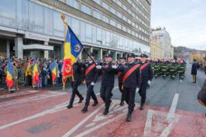 Retragerea cu torțe | MyTex.ro