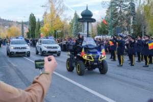 Retragerea cu torțe | MyTex.ro