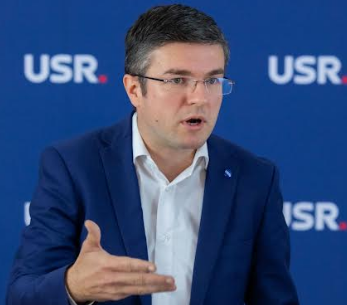 Brașoveanul Irineu Darău se autosuspendă din USR / Motivul 3 Brașoveanul Irineu Darău | MyTex.ro