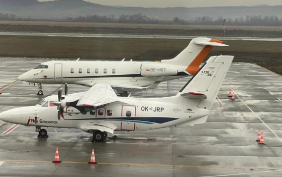Aeroportul Brașov. Avionul L410 a fost prezentat autorităților și oamenilor de afaceri / Părerea lui Cristian Macedonschi 3 Aeroportul Brașov | MyTex.ro