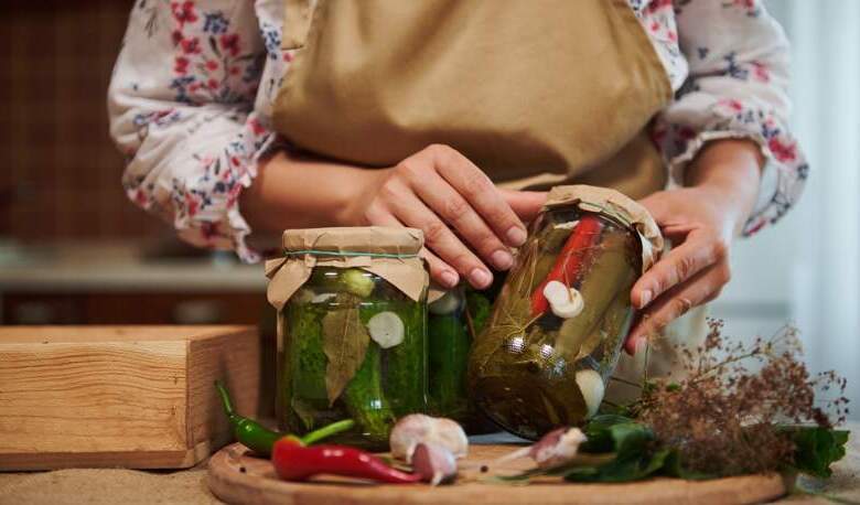 Murăturile - surse de sănătate în alimentația ta / Nutriționistul explică de ce e indicat să le consumi 3 Murăturile - surse de sănătate în alimentația ta | MyTex.ro