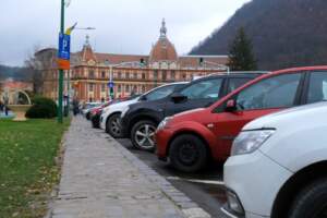 Primăria Brașov ne întreabă dacă vrem parcări subterane în centru | MyTex.ro