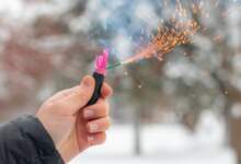 Primăria Râșnov: „Comerțul cu materiale pirotehnice rămâne interzis în oraș... Bucurați-vă de sărbători în siguranță — fără riscuri și fără regrete!" 3 | MyTex.ro