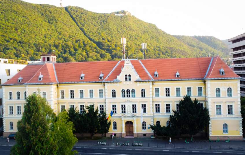 În ce a investit Universitatea Transilvania din Brașov 40 de milioane de lei 7 În ce a investit Universitatea Transilvania din Brașov 40 de milioane de lei | MyTex.ro
