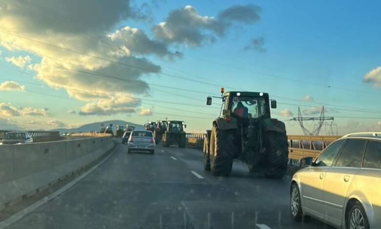 Atenție! Vor fi trei zile de protest în municipiul Brașov, cu tractoare, TIR-uri și autoturisme! Traseele... 3 Trei | MyTex.ro