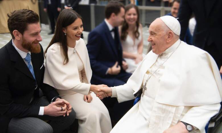 Brașoveanca Mara Mareș, binecuvântare la Vatican 3 Brașoveanca Mara Mareș | MyTex.ro