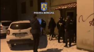 percheziție | MyTex.ro