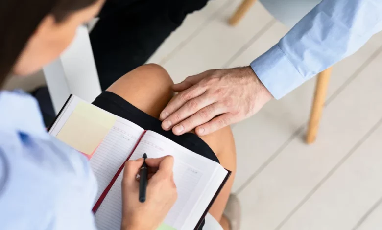 Închisoare pentru profesorii care cer sau primesc favoruri sexuale de la elevi sau studenți 3 Închisoare pentru profesorii care cer sau primesc favoruri sexuale de la elevi sau studenți | MyTex.ro