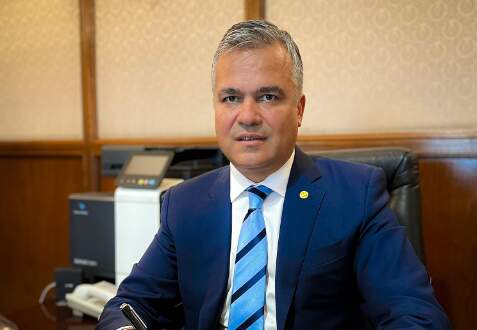 Anunțul făcut de Adrian Veștea privind Revolta de la Brașov din 15 Noiembrie 1987 3 Anunțul făcut de Adrian Veștea | MyTex.ro