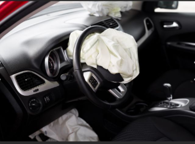 Un român a fost ucis tocmai de airbagul care trebuia să îi salveze viața 3 Un român a fost ucis tocmai de airbagul care trebuia să îi salveze viața | MyTex.ro