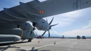 Un avion a fost lovit de fulger când se pregătea să aterizeze | MyTex.ro