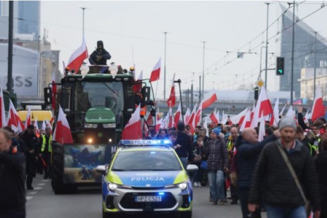 Atenţionare de călătorie pentru Polonia 3 Atenţionare de călătorie pentru Polonia | MyTex.ro