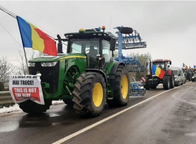 Fermierii și transportatorii încetează protestele 3 Fermierii și transportatorii încetează protestele | MyTex.ro