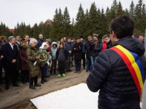 Primăria Brașov a dezvelit monumentul închinat eroului martir Liviu Corneliu Babeș | MyTex.ro