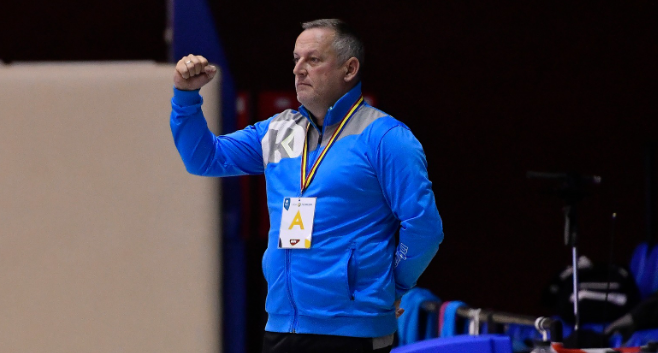 Antrenorul Bogdan Burcea poate veni de acum la Corona Brașov | MyTex.ro