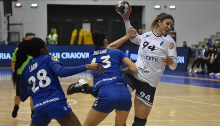 Corona Brașov - balon de oxigen la Craiova / Cât a urcat în clasament 3 Corona Brașov | MyTex.ro