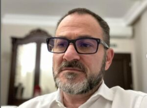 Horia Constantinescu, fost șef ANPC, reclamă amenințări la adresa fiului său, care fi fost hărțuit de alți adolescenți: „Am depus plângere la Parchet” 7 Horia Constantinescu | MyTex.ro