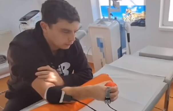 Revenire de senzație la SR Brașov / A avut „Degete în butonieră” 3 Revenire de senzație la SR Brașov | MyTex.ro