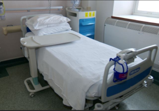 Un pacient a sunat la 112 să-și ceară piciorul înapoi 3 Un pacient a sunat la 112 să-și ceară piciorul înapoi | MyTex.ro