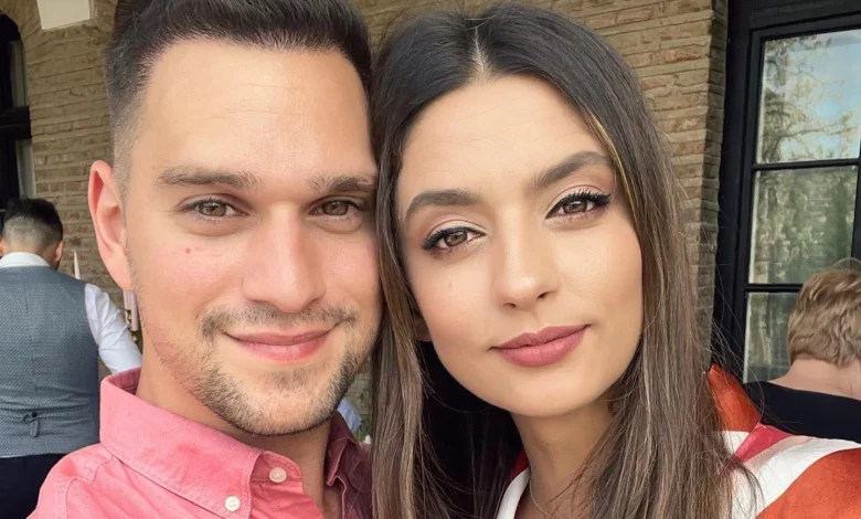 Vlad Gherman și iubita lui au rămas fără mașină, în timpul unui spectacol 3 Vlad | MyTex.ro