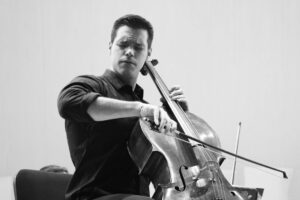 Concert cu două simfonii | MyTex.ro
