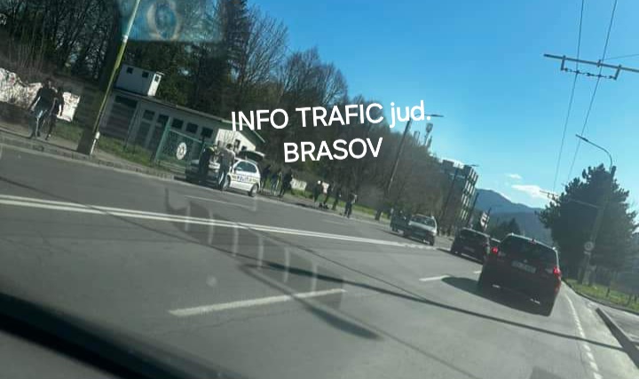Accident cu două victime, pe strada 13 Decembrie din Brașov 3 Accident | MyTex.ro