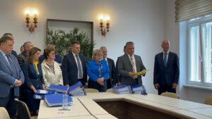 Adrian Veștea s-a înscris oficial în cursa pentru Consiliul Județean | MyTex.ro