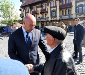 Primăria Brașov anunță reabilitarea cimitirelor | MyTex.ro