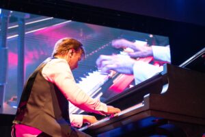 Mai mult decât un concert de pian | MyTex.ro