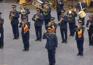 Concert de fanfară militară și retragere cu torțe | MyTex.ro