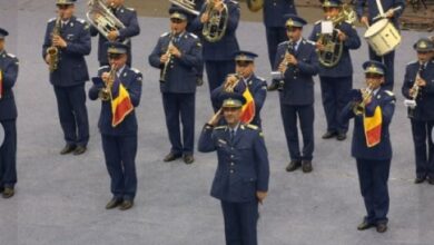 Concert de fanfară militară și retragere cu torțe | MyTex.ro