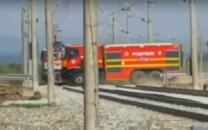 Coliziune tren-autospecială ISU | MyTex.ro