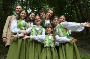 Musical celebru | MyTex.ro