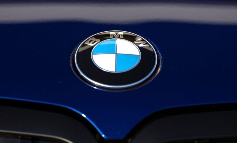 Femeie înșelată la cumpărarea unui BMW X6 3 femeie | MyTex.ro