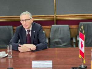 Investițiile Brașovului și urșii gunoieri | MyTex.ro