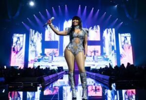 Nicki | MyTex.ro
