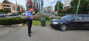 Fiecare parchează unde apucă | MyTex.ro