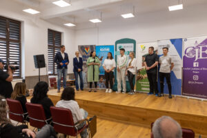 Profesori brașoveni premiați de elevi | MyTex.ro