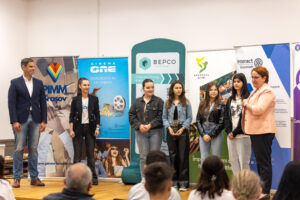Profesori brașoveni premiați de elevi | MyTex.ro