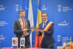 Prefectul Brașovului | MyTex.ro