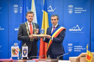 Prefectul Brașovului | MyTex.ro