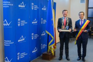 Prefectul Brașovului | MyTex.ro
