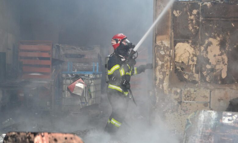 Incendiu la o hală din Brașov 11 Incendiu | MyTex.ro