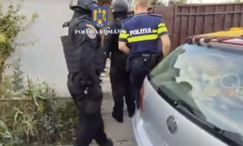 Update. IPJ Brașov: Prejudiciu de 600.000 de lei în dosarul de smishing 3 Prejudiciu | MyTex.ro