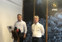 Adrian Veștea, înlocuit la șefia filialei județene a PNL Brașov de primarul George Scripcaru 3 | MyTex.ro