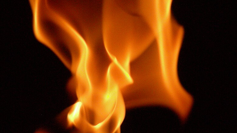 Șocant! De ce un student din România i-a dat foc profesorului 3 Șocant | MyTex.ro