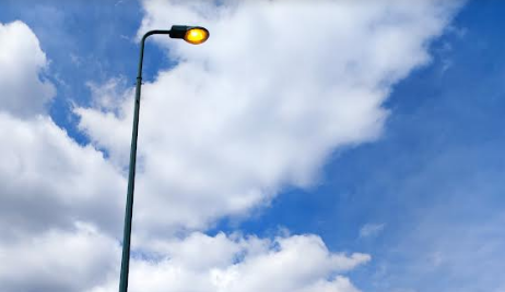 Lumina aprinsă în miezul zilei la Brașov 5 Lumina aprinsă în miezul zilei la Brașov | MyTex.ro