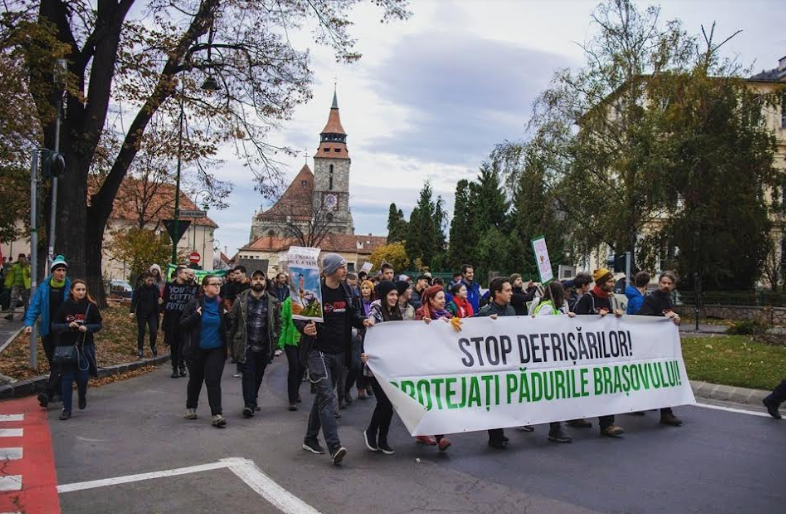 Publicitate electorală USR: Allen Coliban împreună cu brașovenii au câștigat Cetățuia, skatepark-ul și au oprit drumul forestier Gorița; „Tot împreună vom construi viitorul Brașovului”, spune primarul Brașovului 17 | MyTex.ro